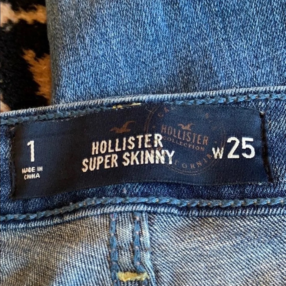 Hollister Super Skinny Jeans